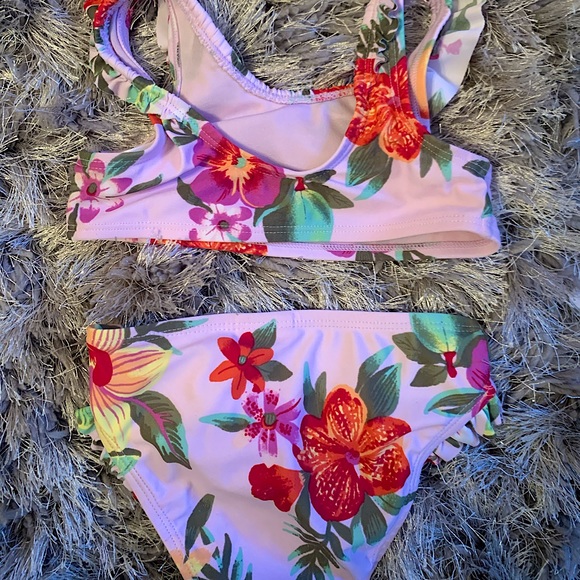 2T old navy brand toddler bikini - Picture 4 of 5